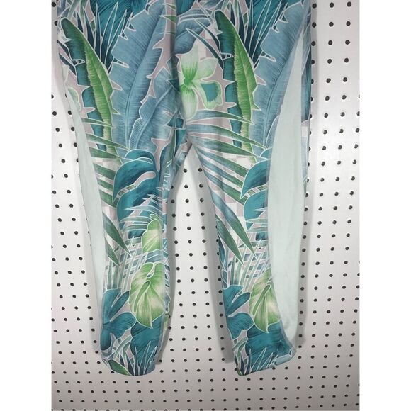 Nike dri fit Capri leggings size m - Picture 3 of 8